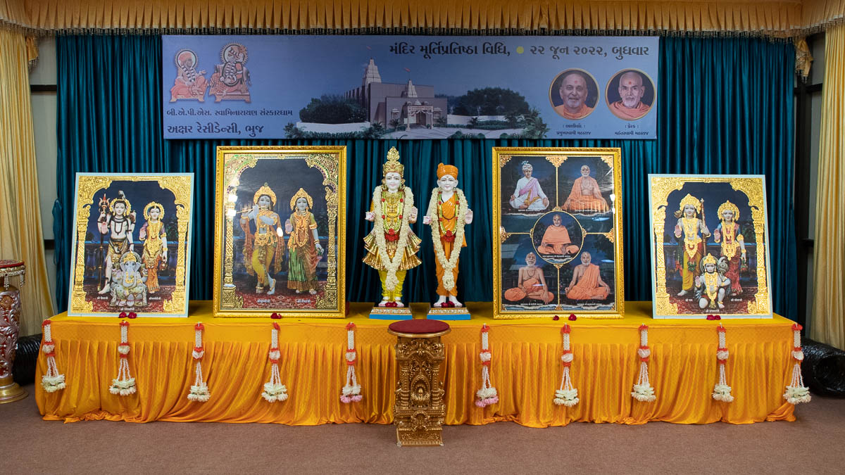 Murtis to be consecrated at new BAPS Shri Swaminarayan Mandir, Akshar Residency (Bhuj), India