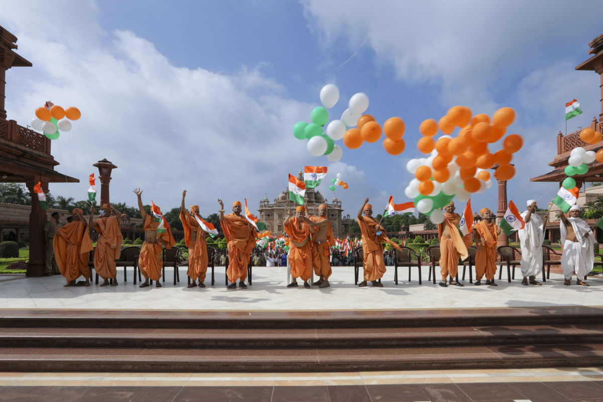 Swaminarayan Akshardham Celebrates India's Azadi ka Amrit Mahotsav, Gandhinagar