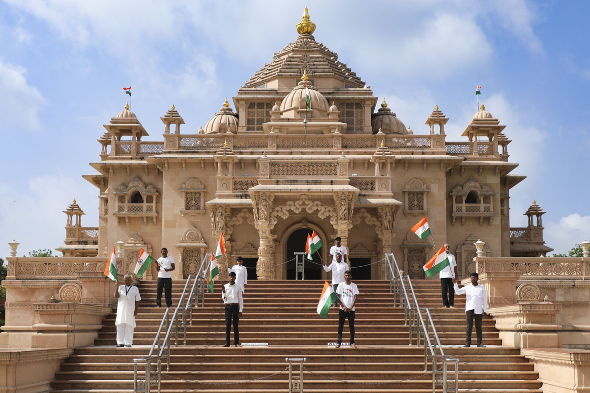 Swaminarayan Akshardham Celebrates India's Azadi ka Amrit Mahotsav, Gandhinagar