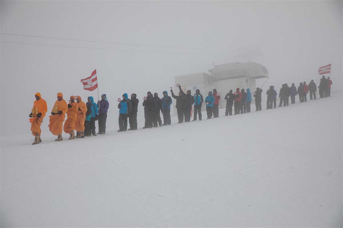 Celebrating Pramukh Swami Maharaj’s Centenary on Mt. Buller