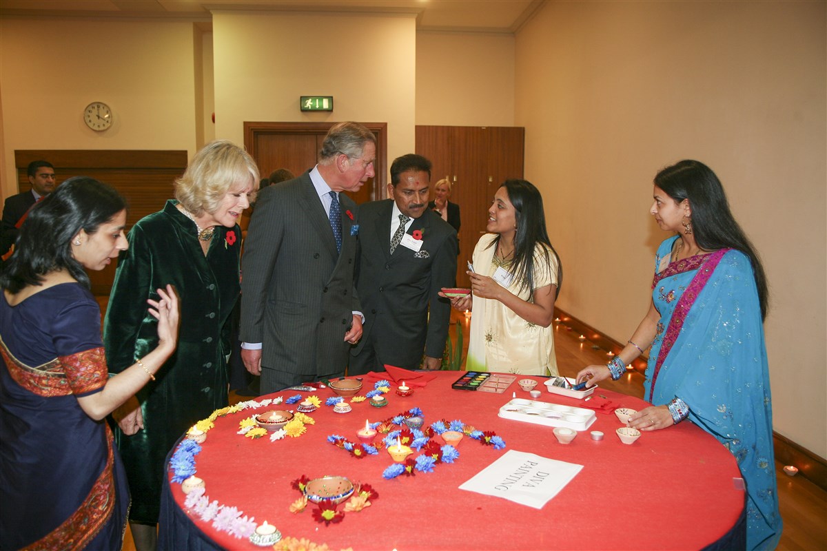 His Majesty The King and Her Majesty The Queen Consort learned more about Diwali celebrations during their visit to Neasden Temple in 2007