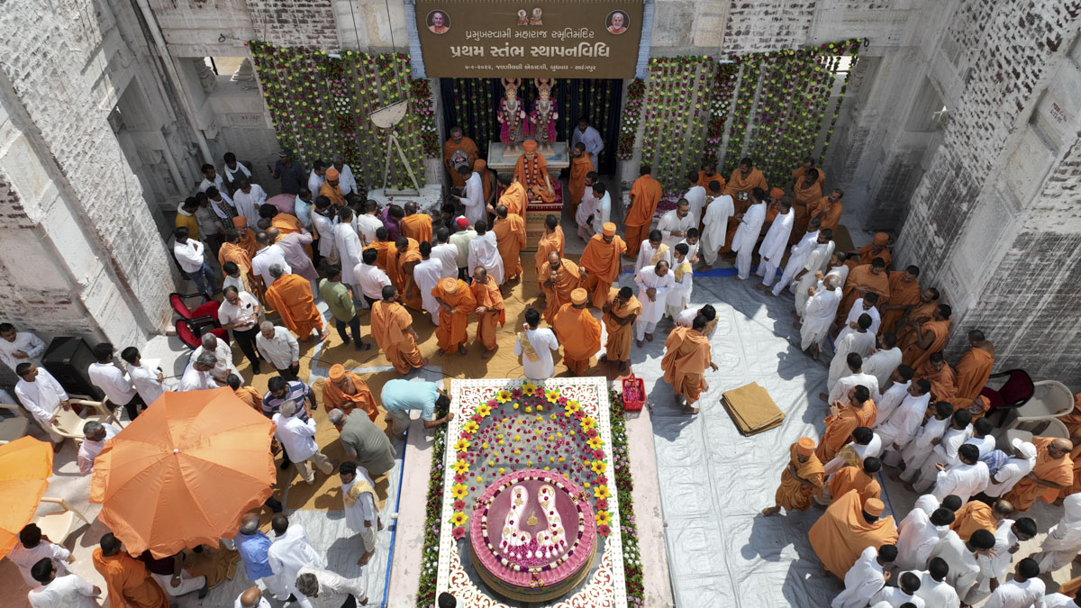 Pramukh Swami Maharaj Smruti Mandir Pratham Stambh Sthapan Vidhi, Sarangpur