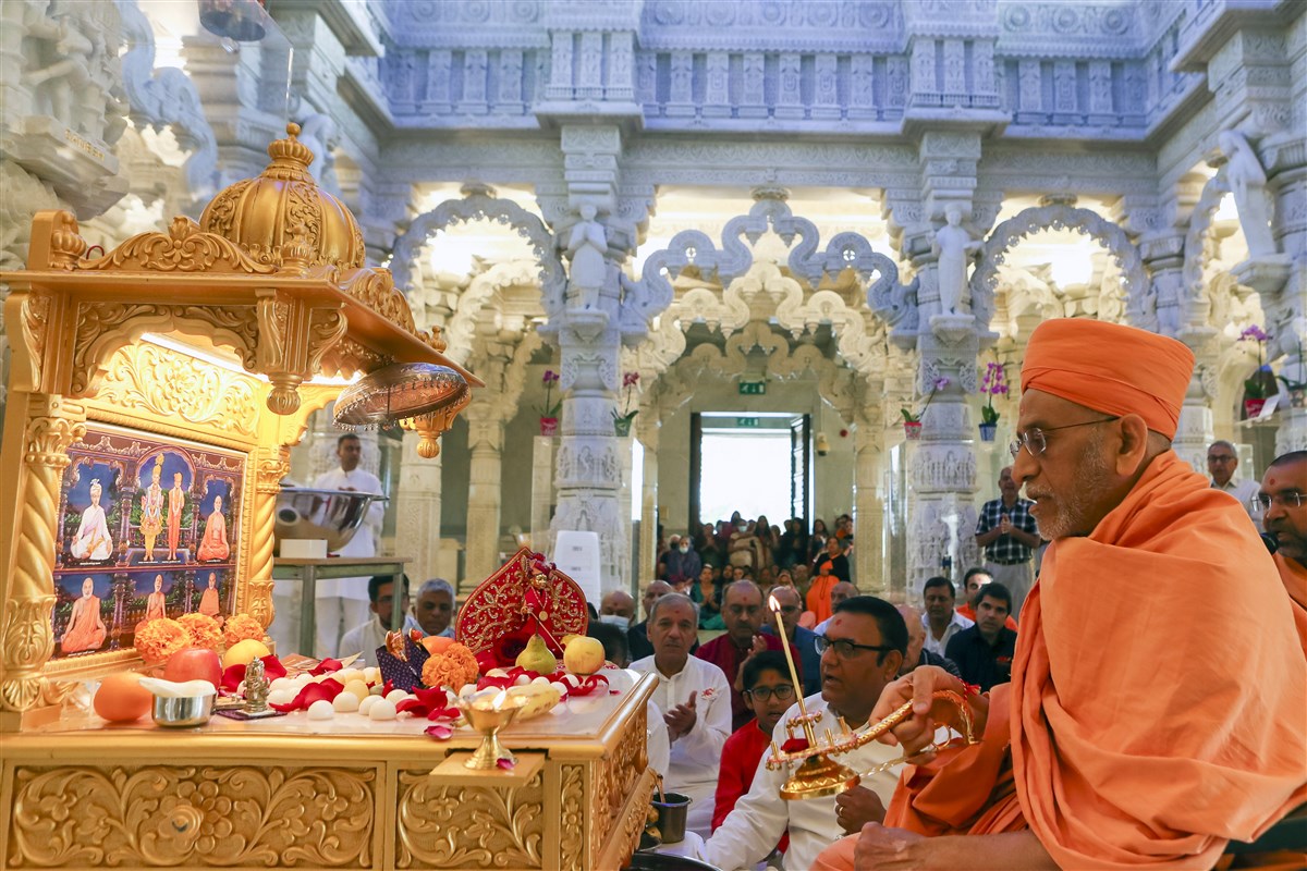 Patotsav Ceremony, London, UK