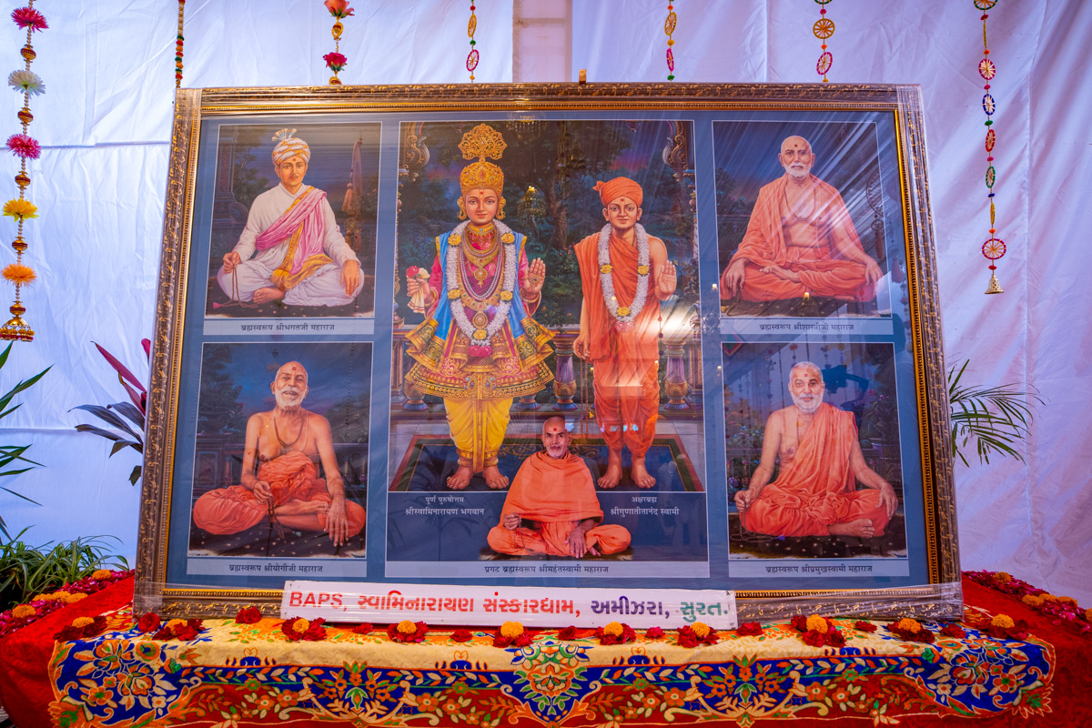 Murtis to be consecrated at BAPS Shri Swaminarayan Mandir, Amizara, Surat, India