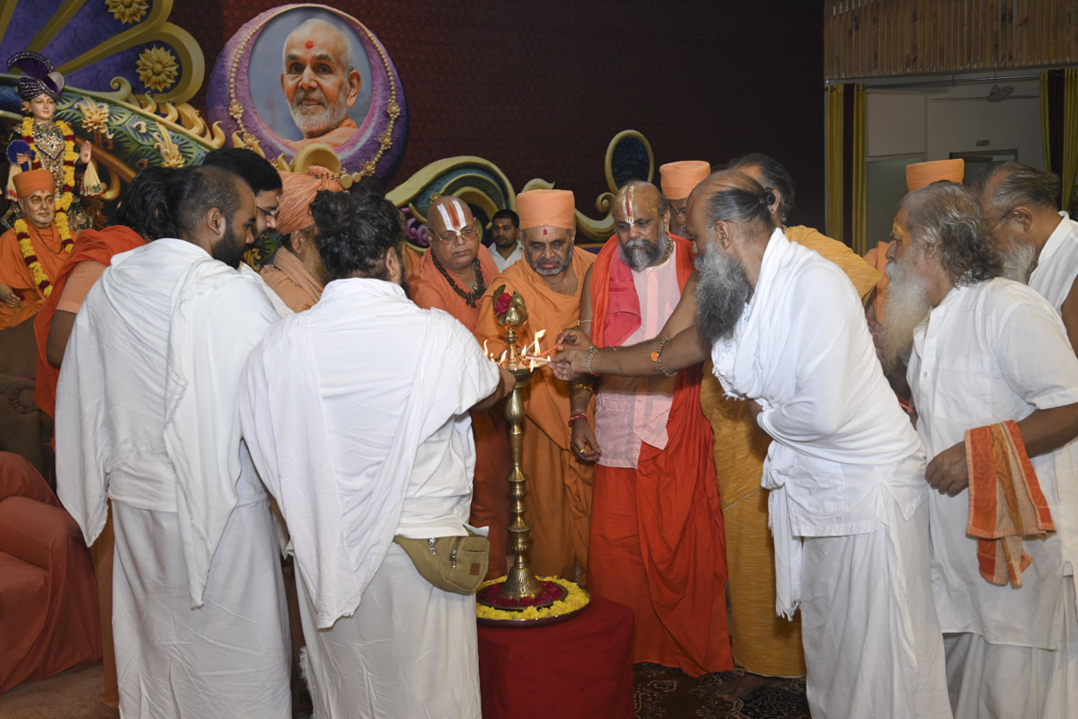 Sanatan Dharma Sant Sammelan, Anand