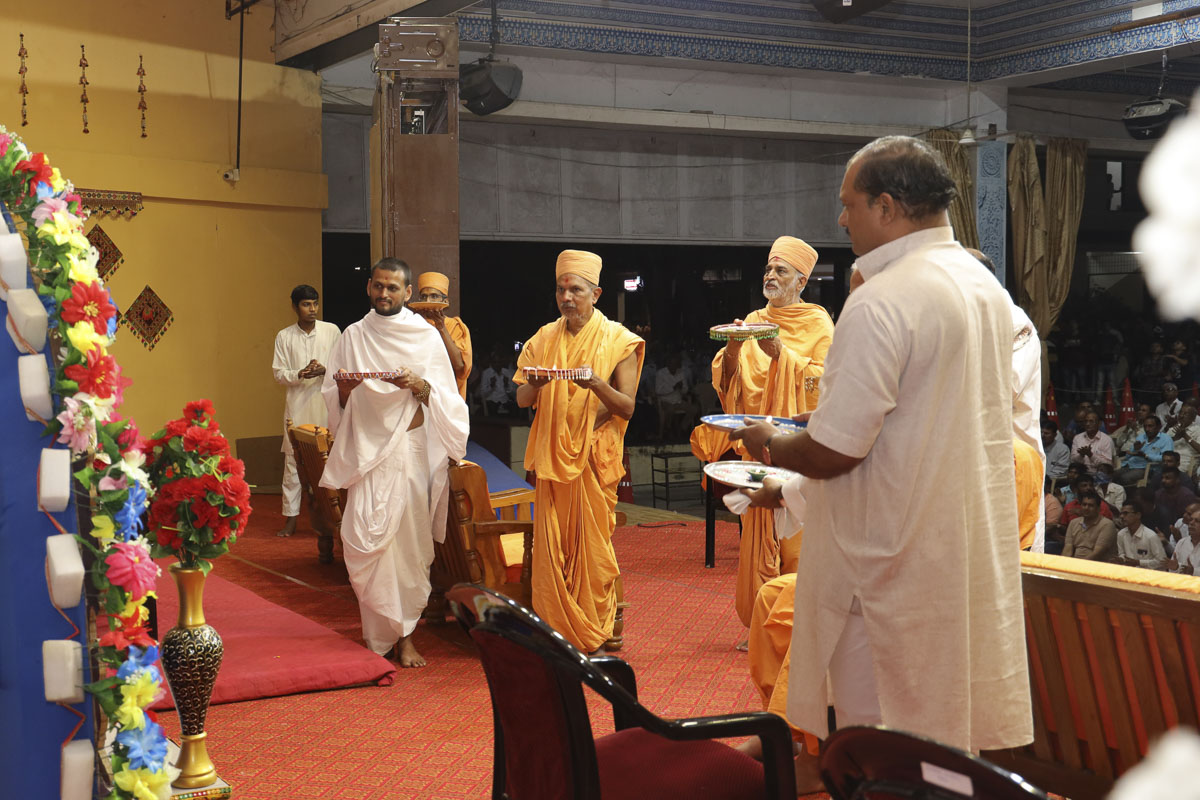 Sanatan Dharma Sant Sammelan, Navsari
