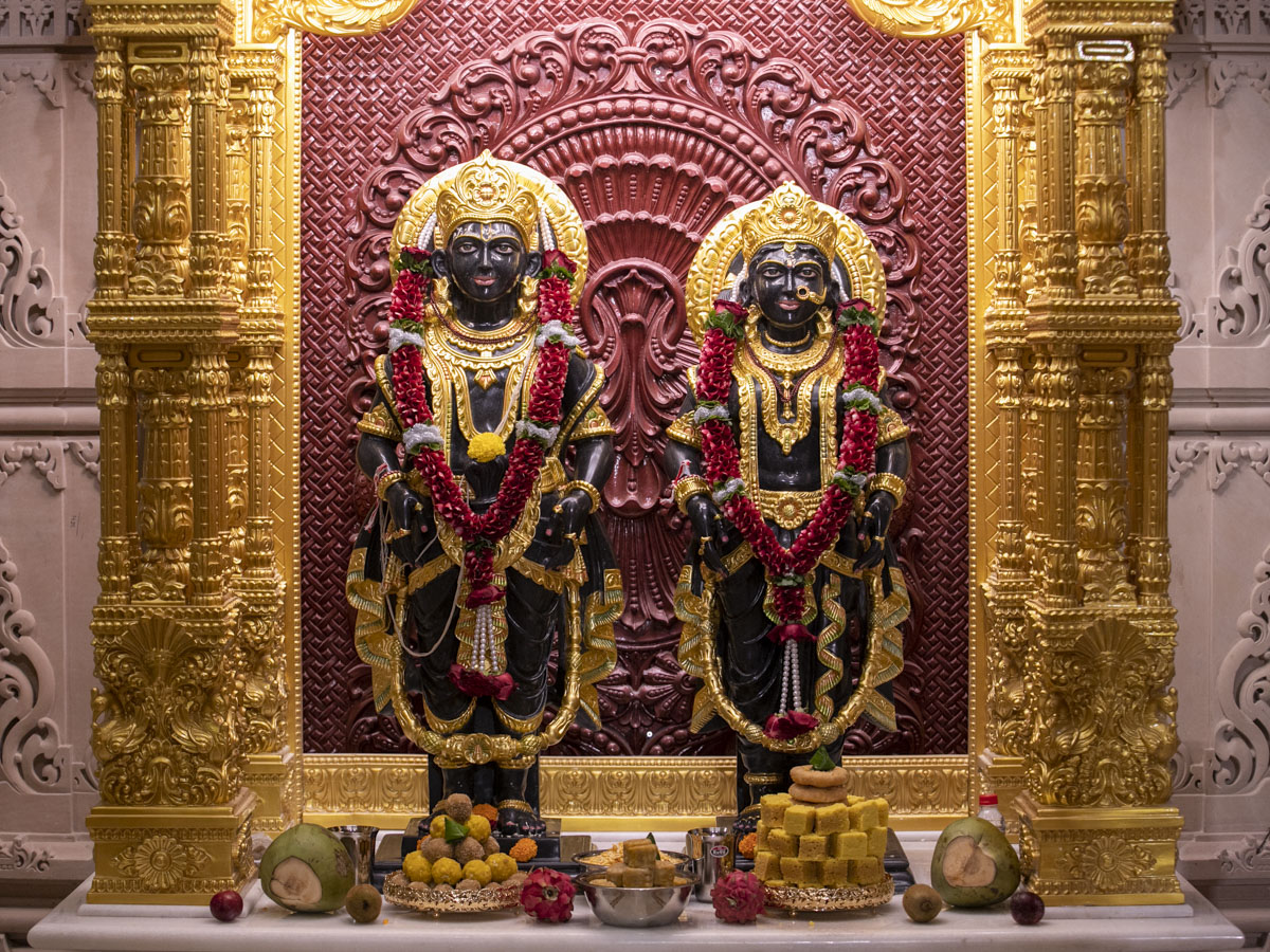 Shri Vitthal-Rukmai Dev