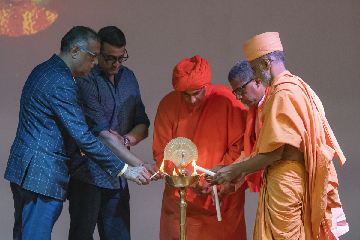  BAPS Swaminarayan Research Institute 