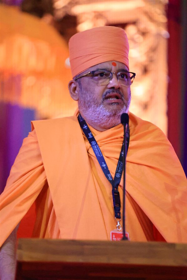 Bhadreshdas Swami concluded with the driving message of His Holiness Mahant Swami Maharaj: “Let us reach out to extend the circle of global harmony.”