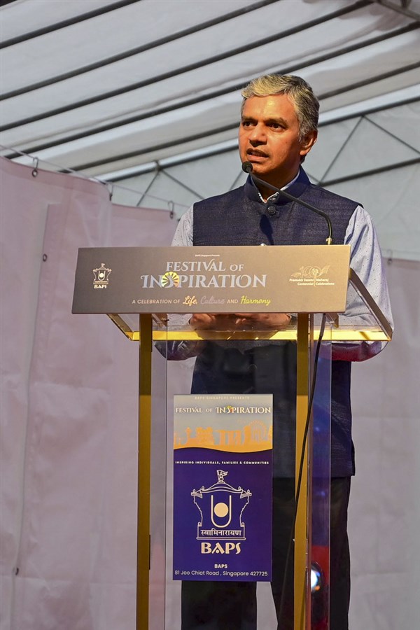 H.E. Shri P Kumaran addresses the assembly