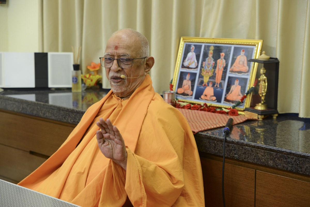Satsang Vicharan by Pujya Doctor Swami in the Asia Pacific Region, Singapore