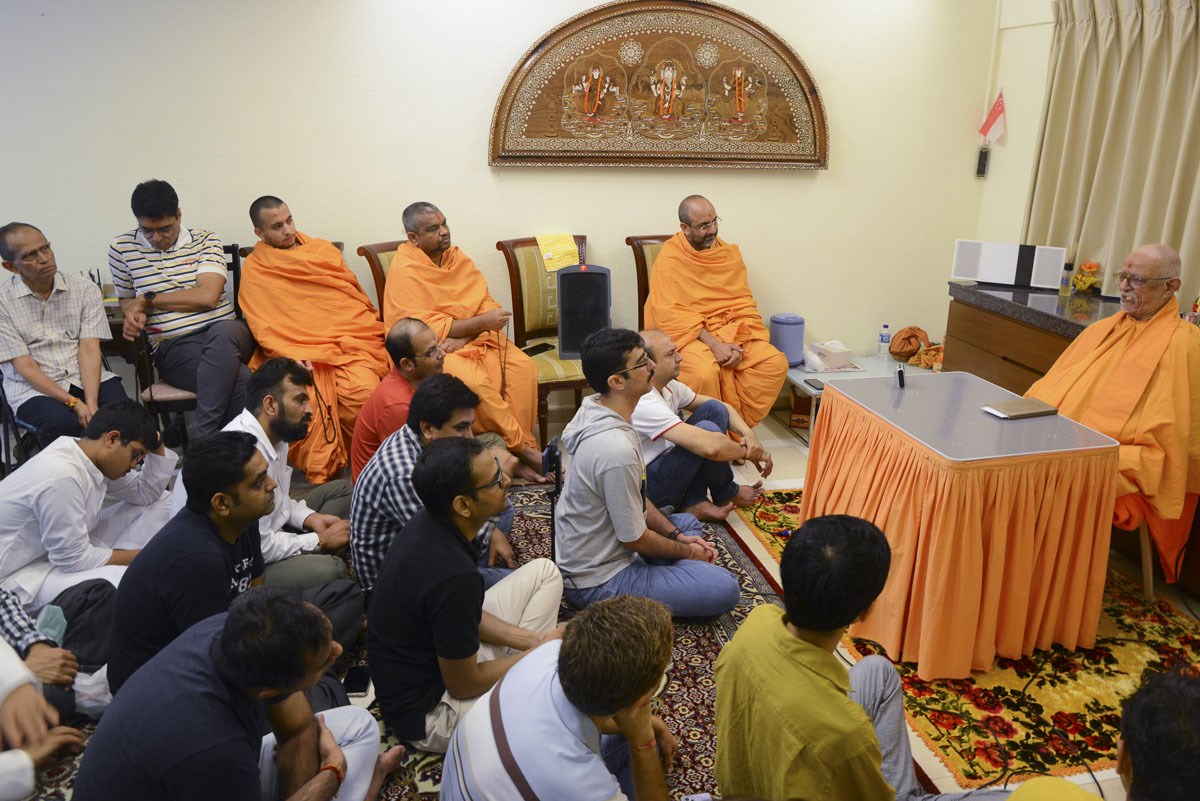 Satsang Vicharan by Pujya Doctor Swami in the Asia Pacific Region, Singapore