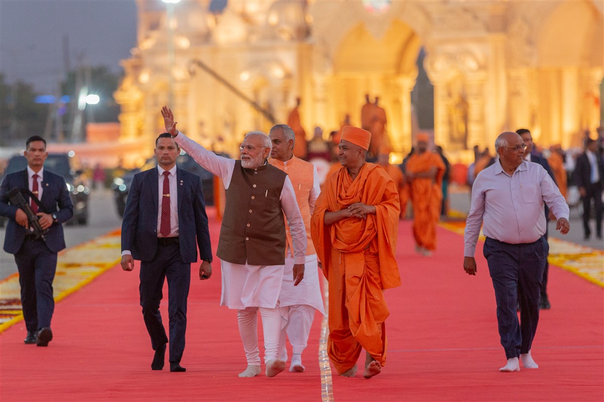 PM Narendra Modi in the Pramukh Swami Maharaj nagar grounds