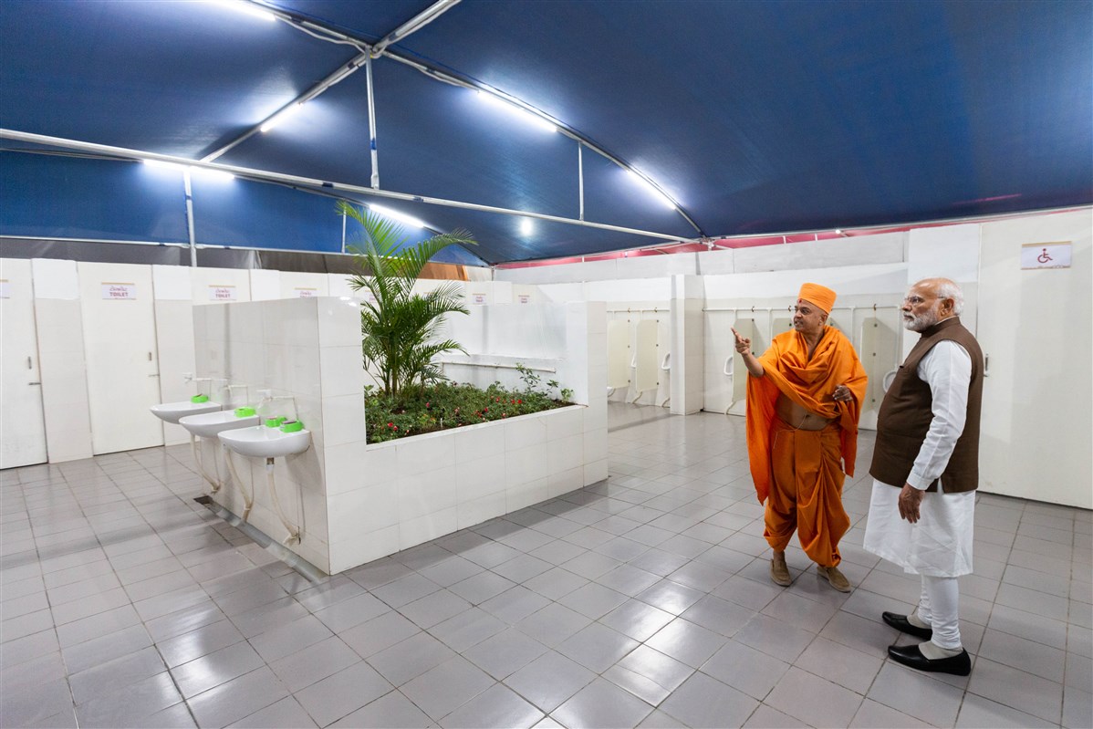 PM Narendra Modi tours the clean washroom facilities