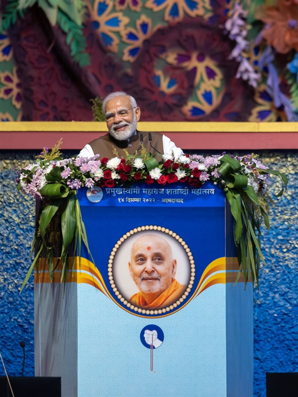 PM Narendra Modi addresses the assembly