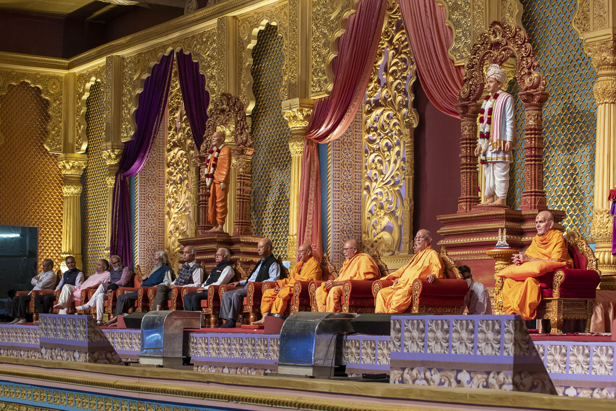 PSM100: Guru-Bhakti Day: Celebrating the Importance of a Guru