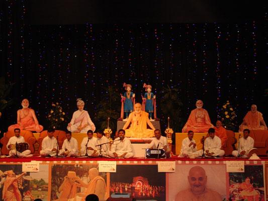 Worldwide Celebraion of Pramukh Swami Maharaj's 86 Birthday,Canada - 