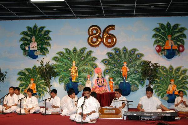 Worldwide Celebraion of Pramukh Swami Maharaj's 86 Birthday,Charlotte - 