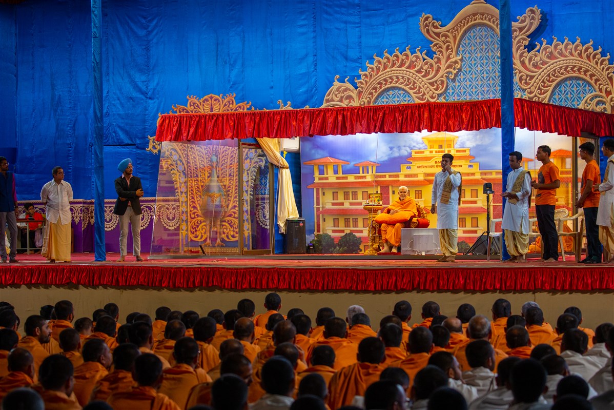 Youths present before Swamishri