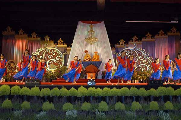 Devotional Dances performed by Balika, Kishori and Yuvati members. 