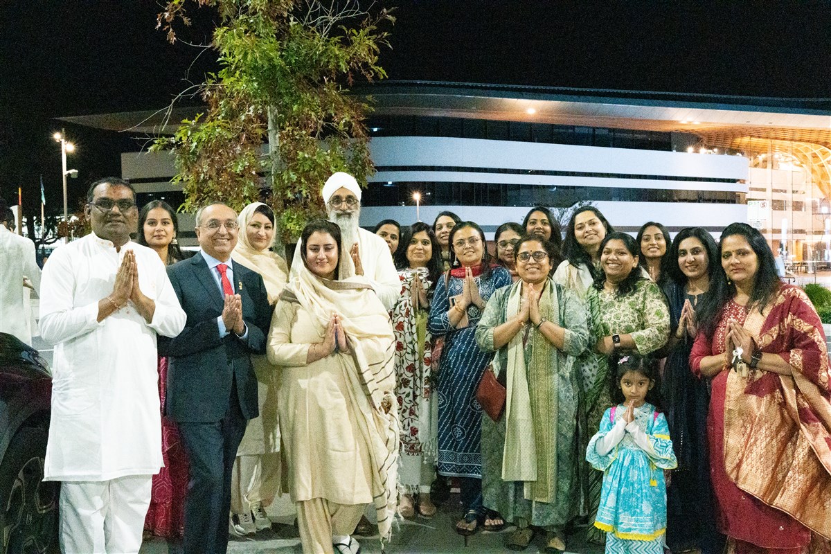 BAPS Participates in the Religious Harmony for World Peace Conference, Melbourne