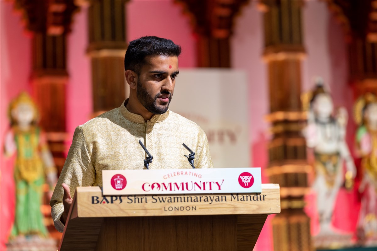 Dillon Jivan, a BAPS youth leader from Leicester, shared his journey of transformative faith inspired by Mahant Swami Maharaj