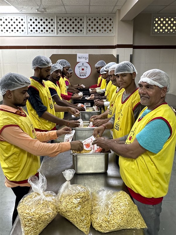 Cyclone Biparjoy BAPS Relief Work 2023, Sarangpur
