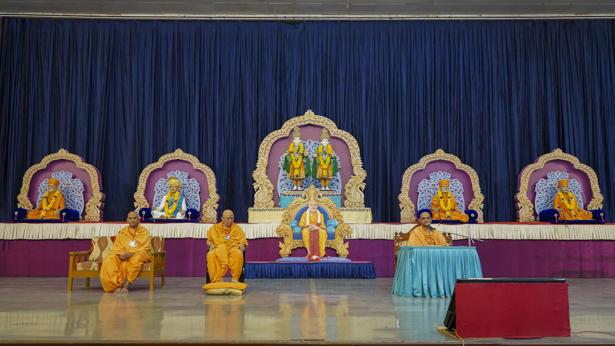 Annual Yuva Shibirs 2023: ‘Gunatit Guru: Our Best Friend’, Surat