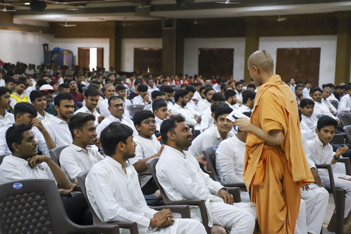 Annual Yuva Shibirs 2023: ‘Gunatit Guru: Our Best Friend’, Sarangpur