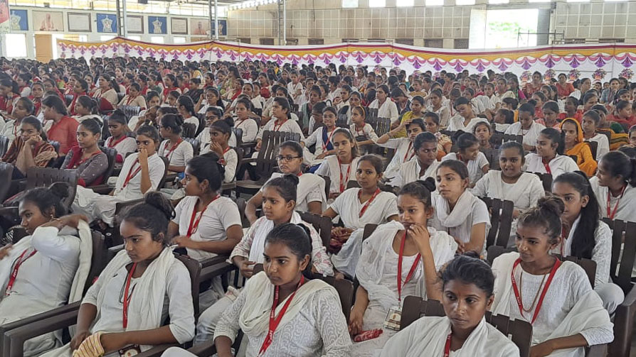 Annual Yuva Shibirs 2023: ‘Gunatit Guru: Our Best Friend’, Bochasan