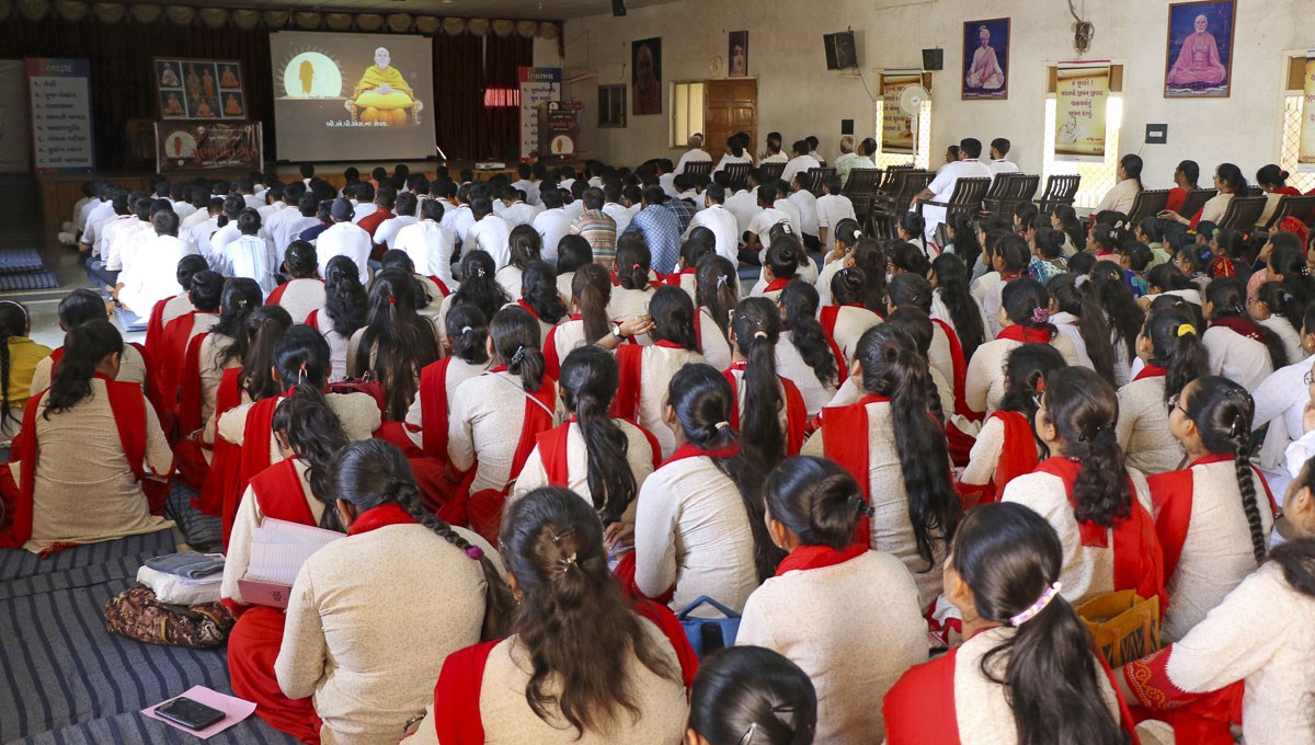 Annual Yuva Shibirs 2023: ‘Gunatit Guru: Our Best Friend’, Bhuj