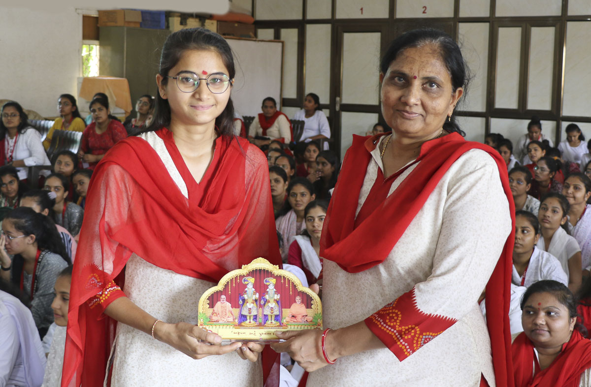 Annual Yuva Shibirs 2023: ‘Gunatit Guru: Our Best Friend’, Bhuj