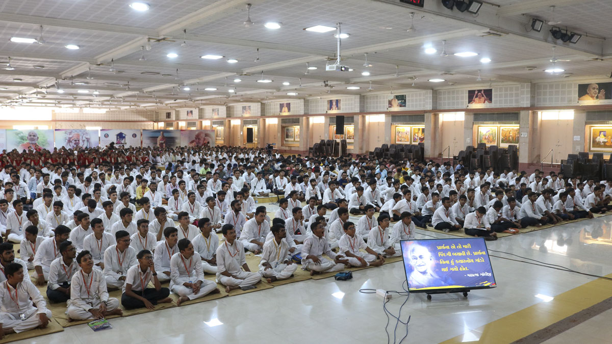 Annual Yuva Shibirs 2023: ‘Gunatit Guru: Our Best Friend’, Bhavnagar