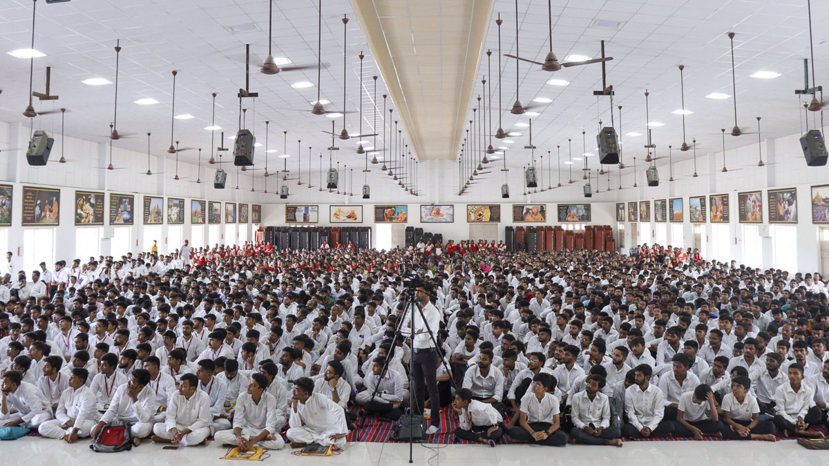 Annual Yuva Shibirs 2023: ‘Gunatit Guru: Our Best Friend’, Atladara (Vadodara)