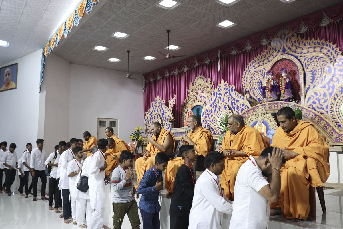 Annual Yuva Shibirs 2023: ‘Gunatit Guru: Our Best Friend’, Atladara (Vadodara)