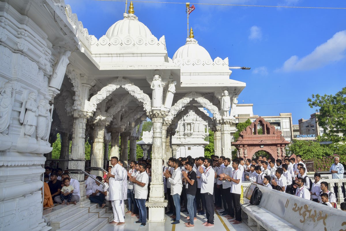 Annual Yuva Shibirs 2023: ‘Gunatit Guru: Our Best Friend’, Ahmedabad
