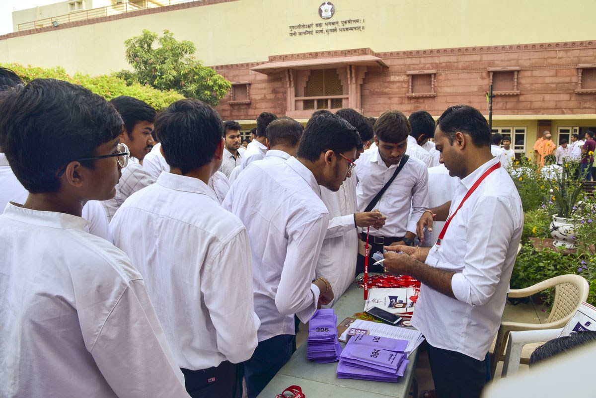 Annual Yuva Shibirs 2023: ‘Gunatit Guru: Our Best Friend’, Ahmedabad