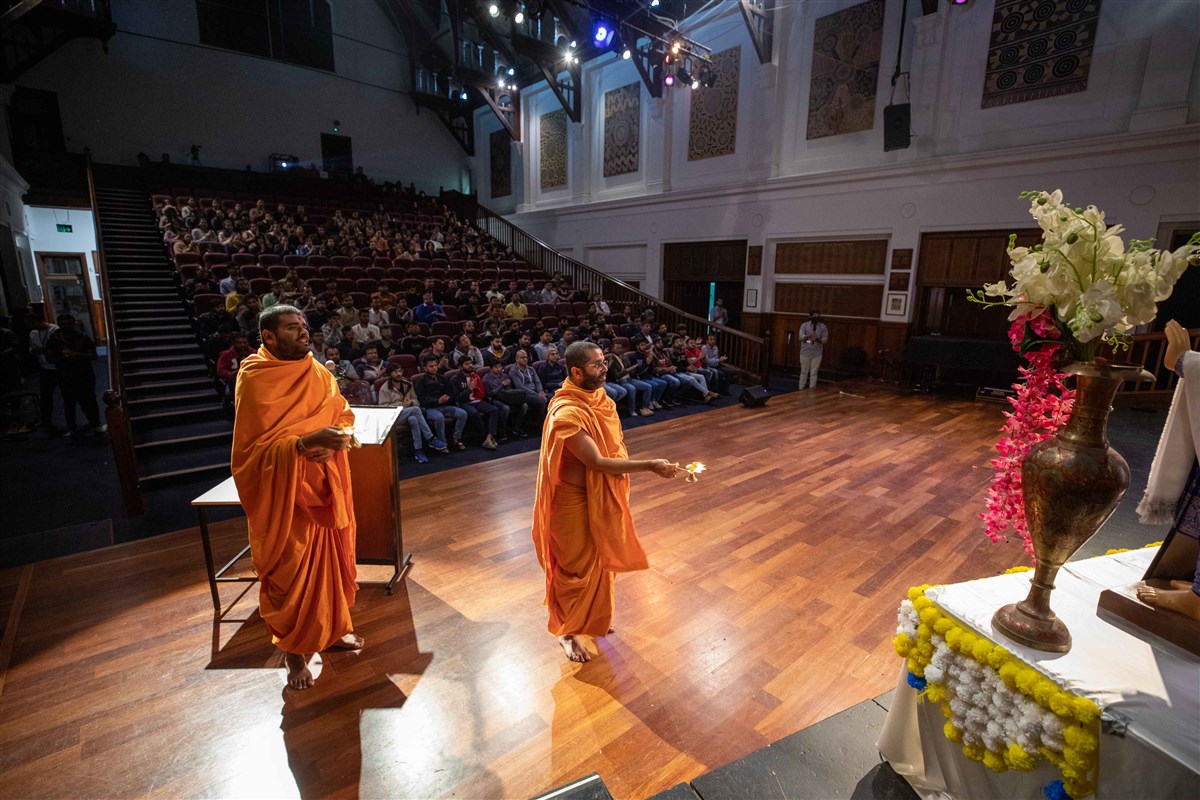 Youth Seminar: 'Attitude is Everything', Perth