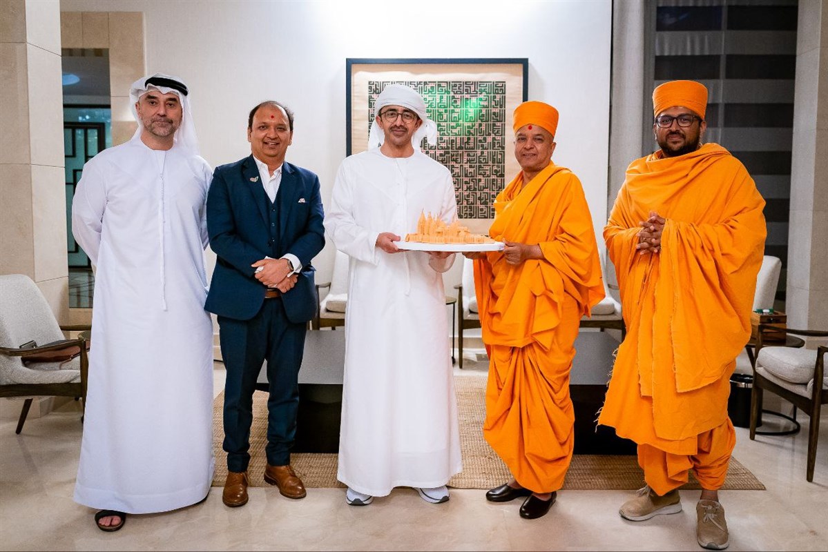 HH Sheikh Abdullah Bin Zayed Al Nahyan the Minister of Foreign Affairs and International Cooperation of the UAE and Swami Brahmaviharidas head of the BAPS Hindu Mandir, (right) Swami Aksharatitdas, (left) HE Omar Saif Ghobash, advisor to HH Sheikh Abdullah Bin Zayed Al Nahyan, Mr. Pranav Desai