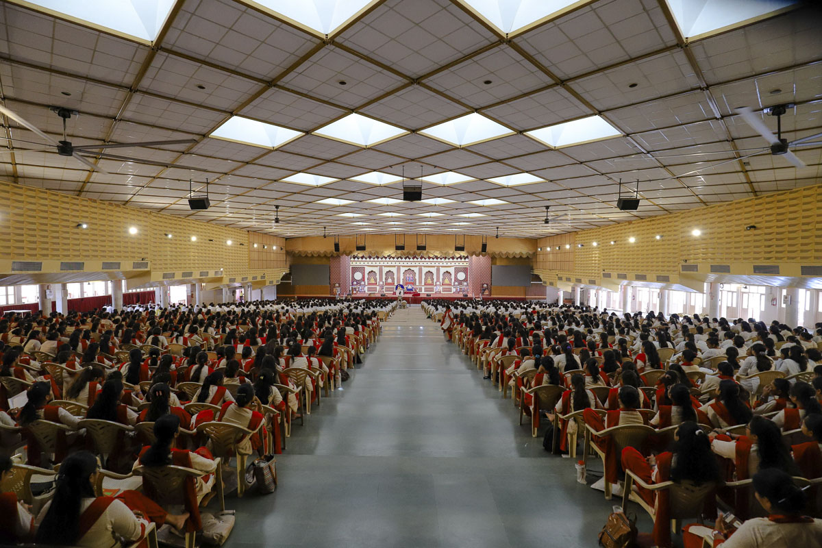 Annual Yuva Shibirs 2023: ‘Gunatit Guru: Our Best Friend’, Rajkot