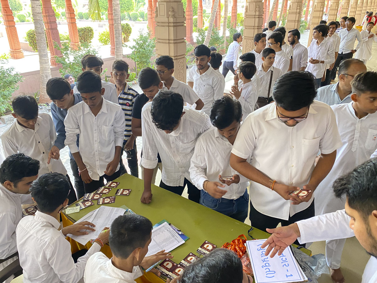 Annual Yuva Shibirs 2023: ‘Gunatit Guru: Our Best Friend’, Mahuva