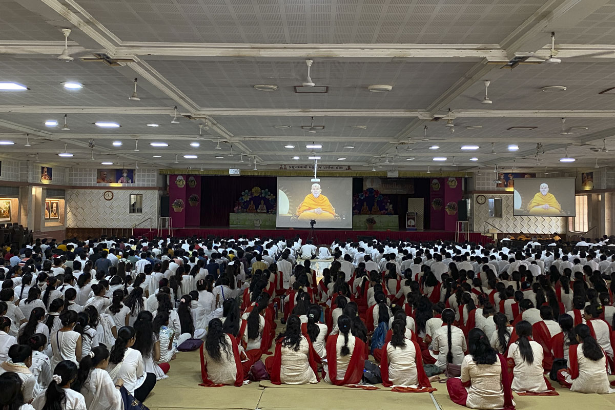 Annual Yuva Shibirs 2023: ‘Gunatit Guru: Our Best Friend’, Mahuva