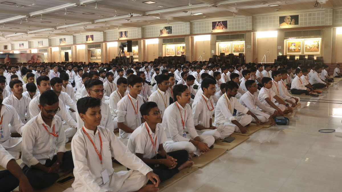 Annual Yuva Shibirs 2023: ‘Gunatit Guru: Our Best Friend’, Mahuva
