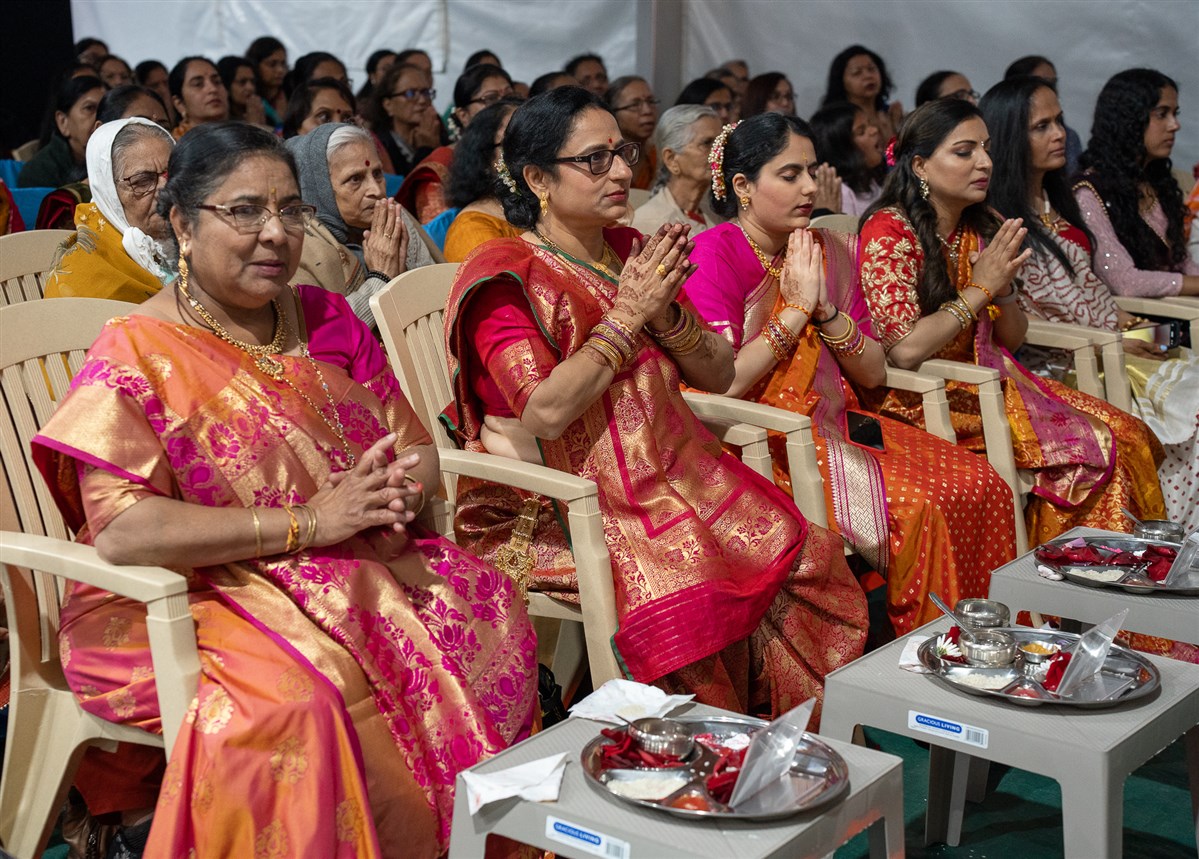 The mothers and family members of the sadhaks participate in the diksha ceremony