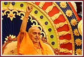 Divine Moods of Swamishri June 21, 2004