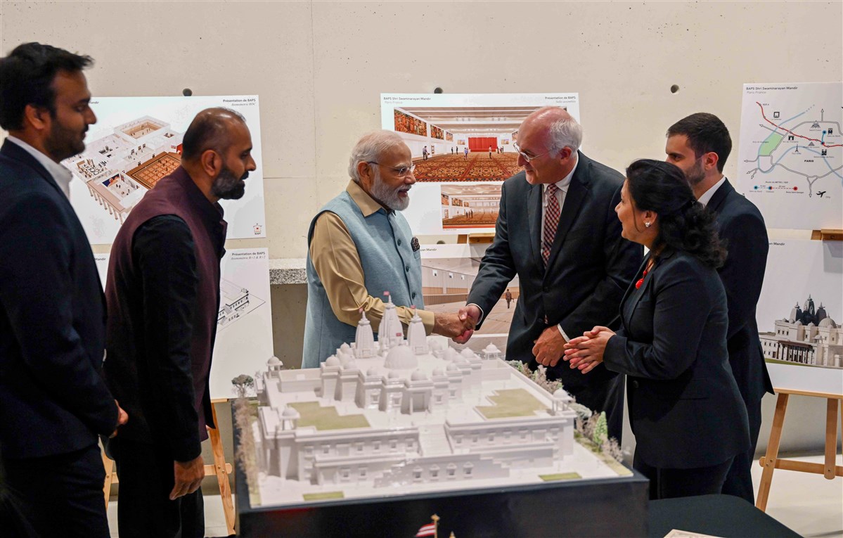 Prime Minister Modi was very appreciative of the team's efforts in bringing India's cultural beauty and spiritual values to life through the BAPS mandir in Paris