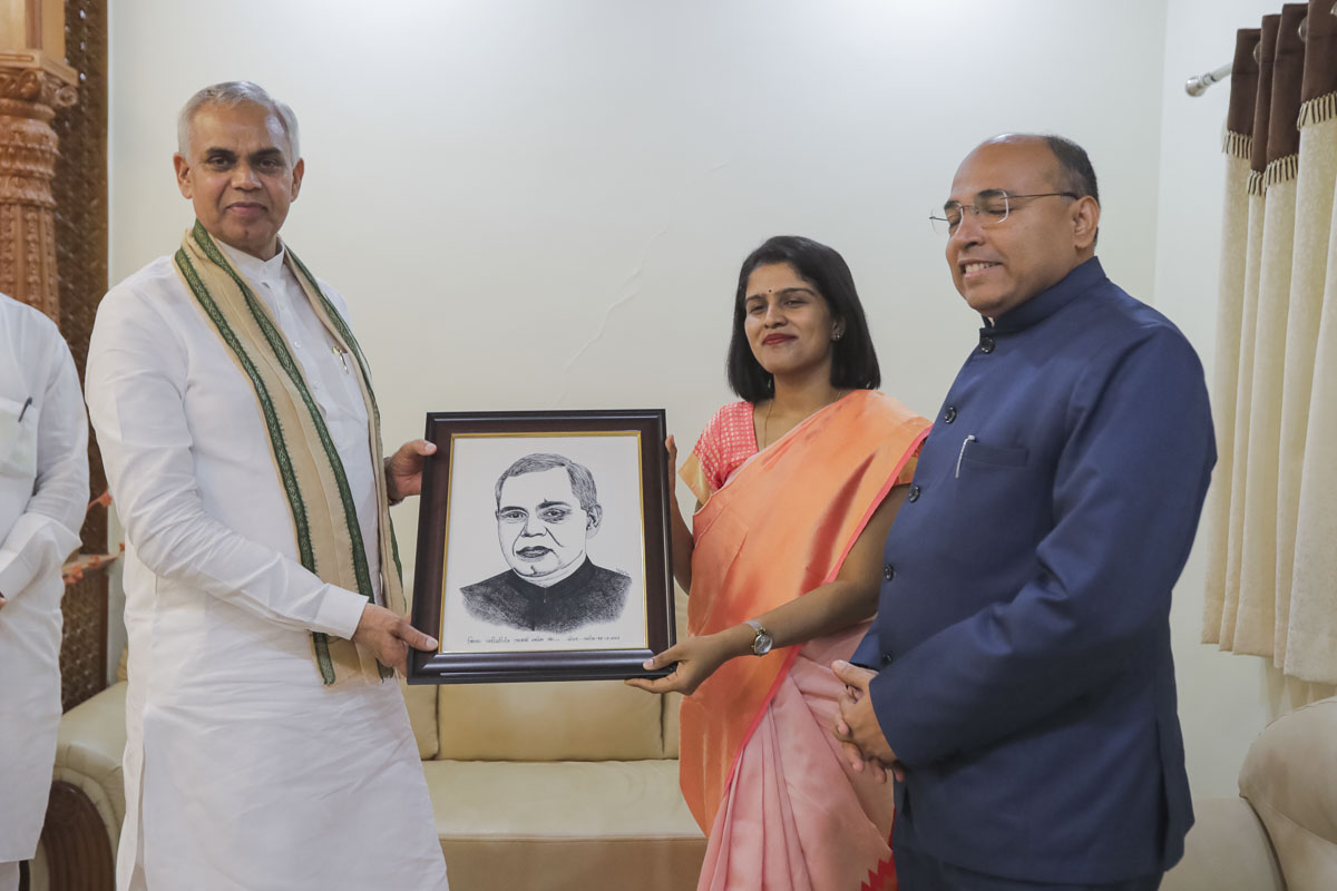 Honorable Governor of Gujarat Attends Natural Farming Conference, Sarangpur
