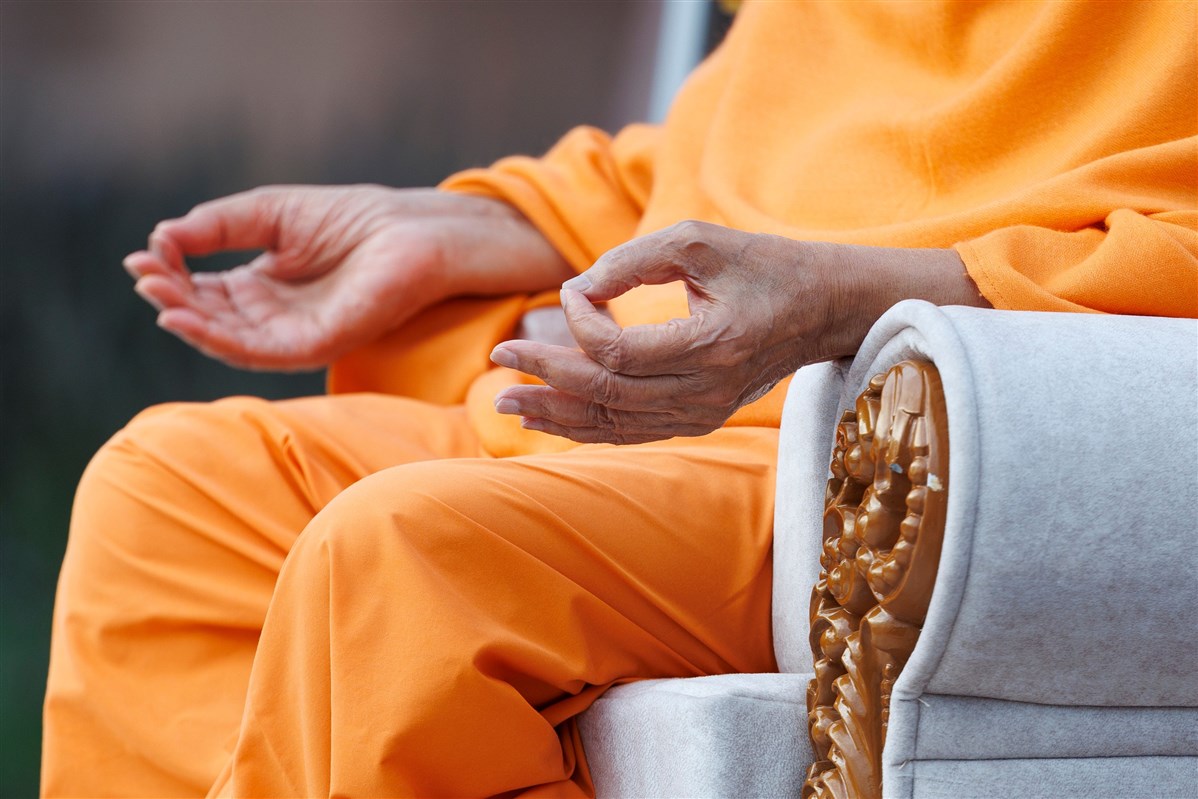 Swamishri meditating at Nilkanth Vatika
