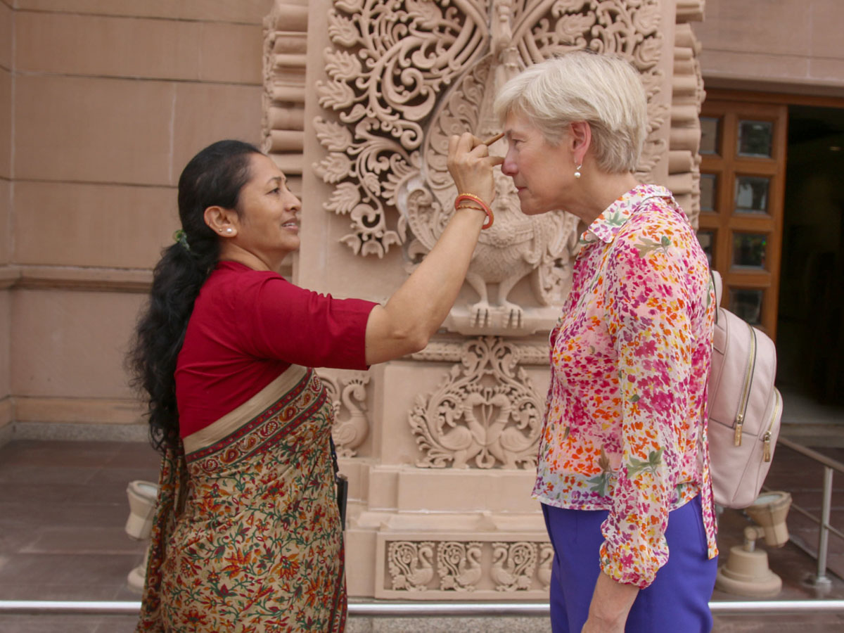 United States Congresswoman Deborah Ross traditionally welcomed at Swaminarayan Akshardham