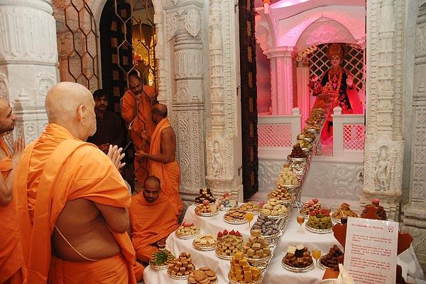 7th September 2004 - Janmasthami and London Mandir Patotsav Ceremony